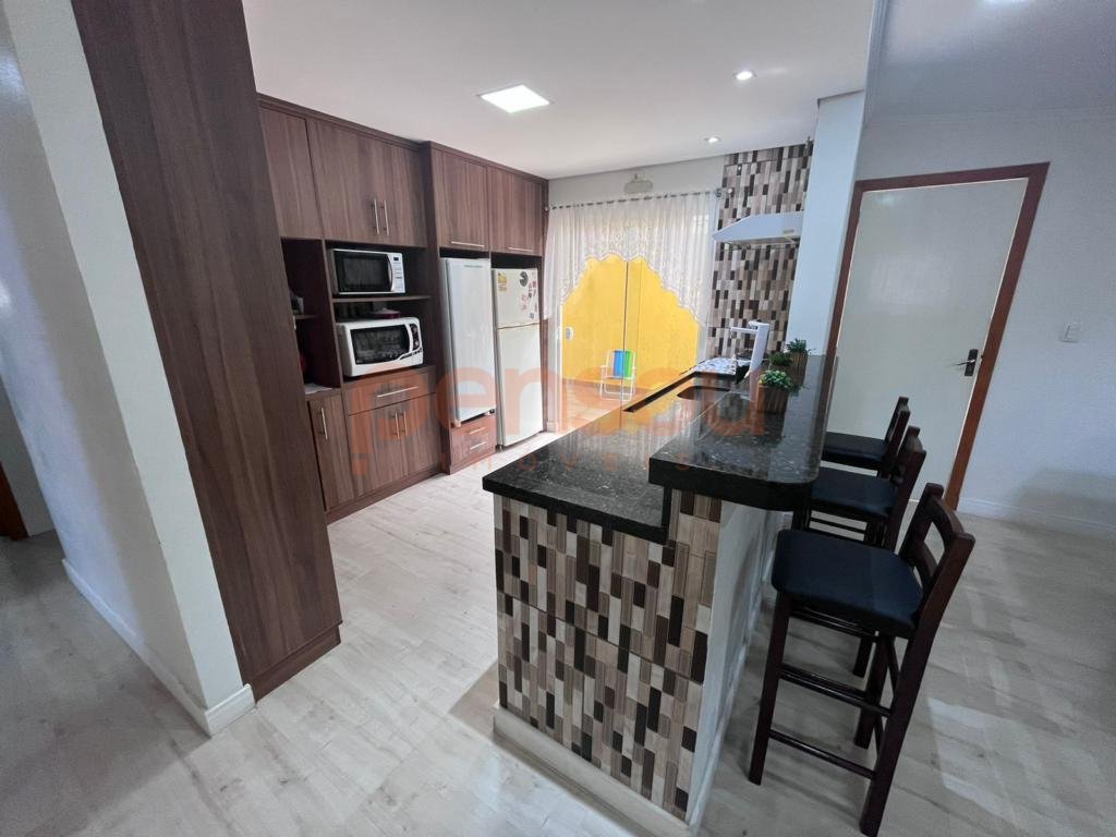 Casa 3 Dormitórios
