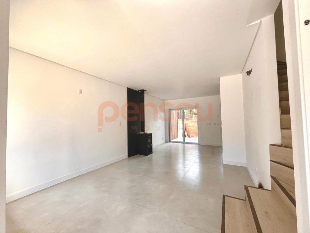 Casa 3 Dormitórios