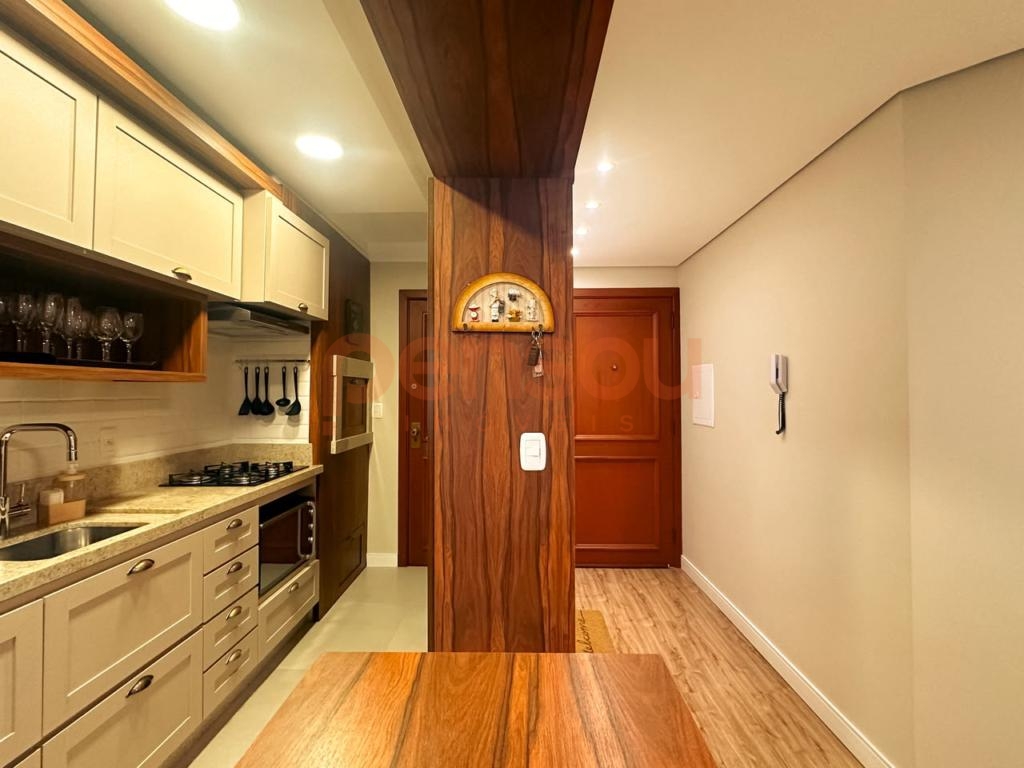 Apartamento 3 Dormitórios