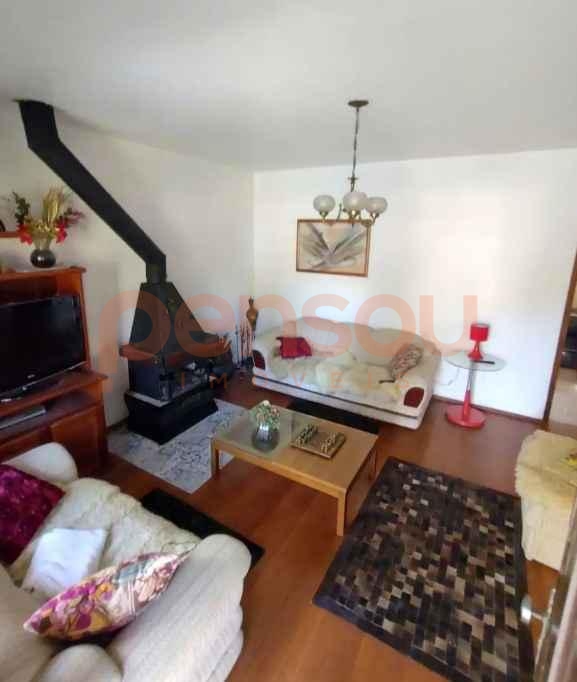 Casa 4 Dormitórios