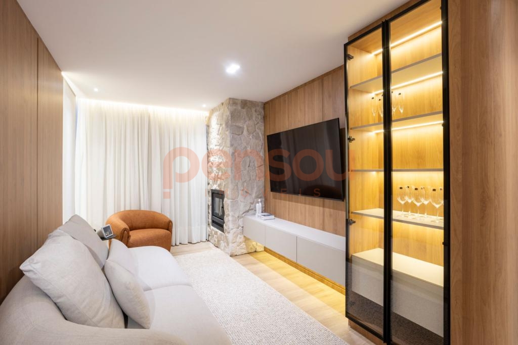 Apartamento 2 Dormitórios