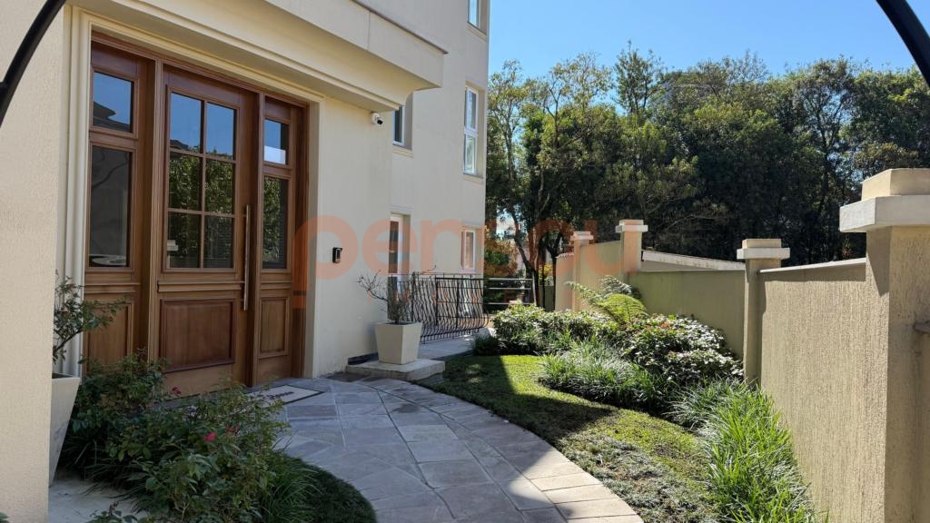 Apartamento 3 Dormitórios