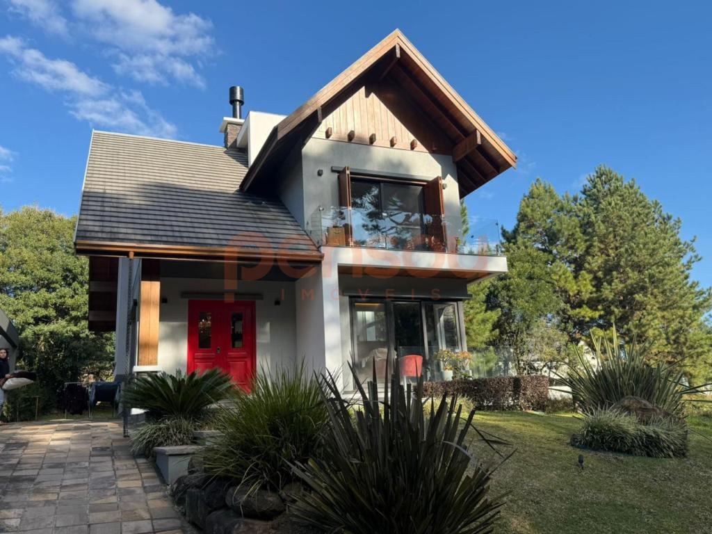 Casa 4 Dormitórios