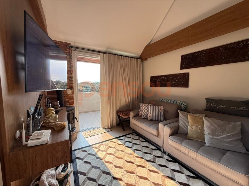 Apartamento 3 Dormitórios