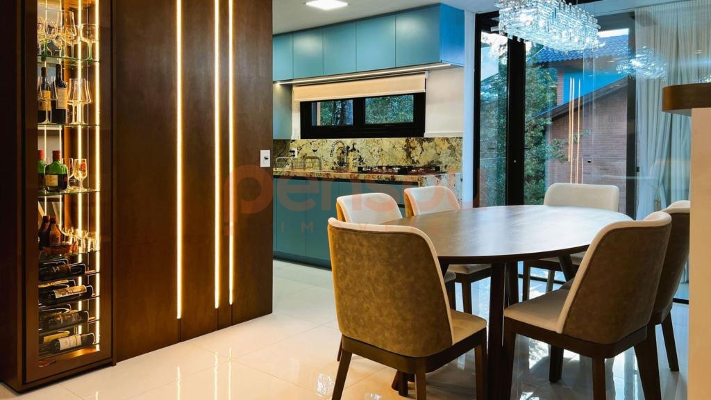 Apartamento 3 Dormitórios