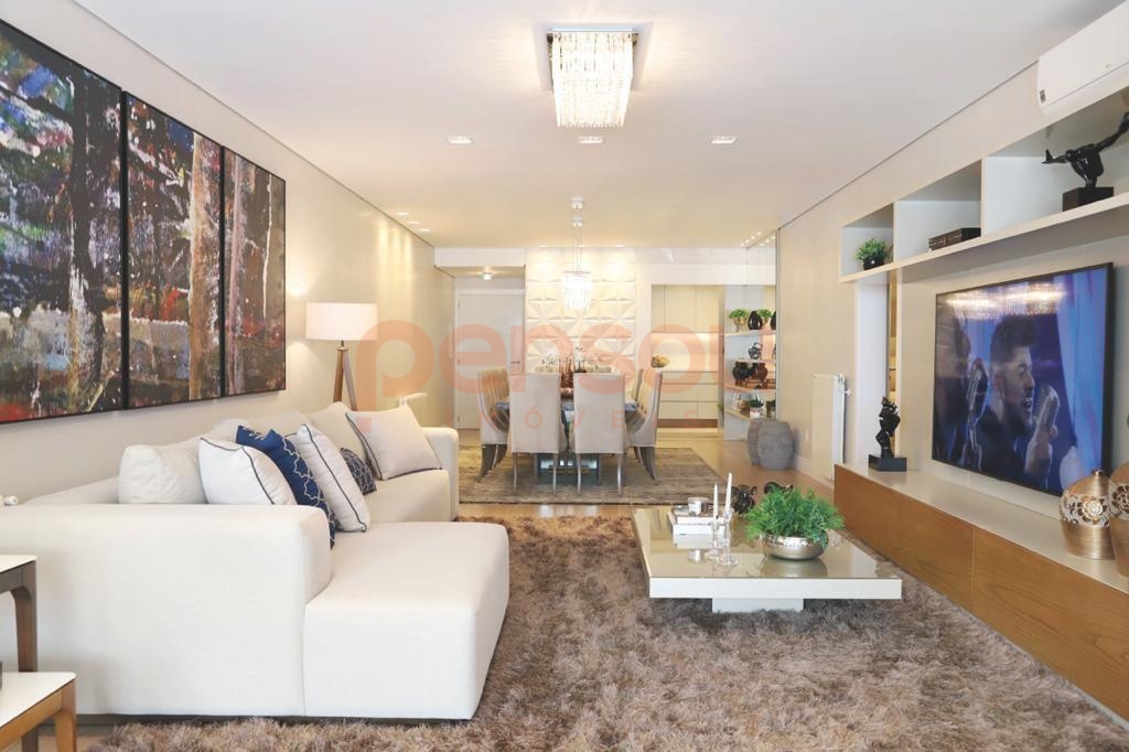 Apartamento 3 Dormitórios