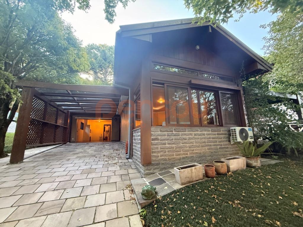 Casa 2 Dormitórios