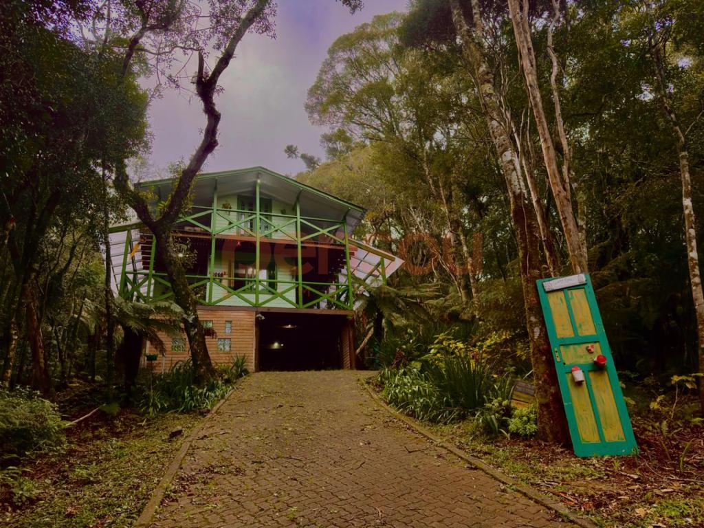 Casa 3 Dormitórios