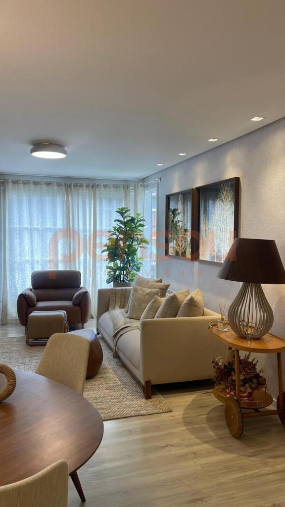 Apartamento 3 Dormitórios