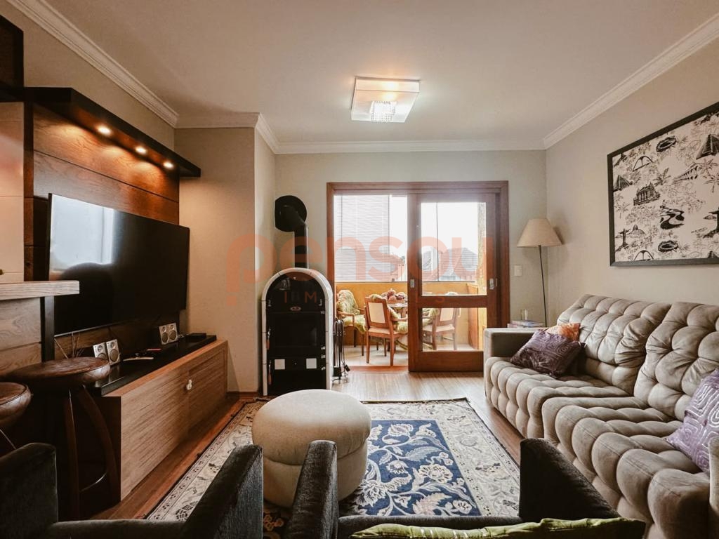 Apartamento 3 Dormitórios