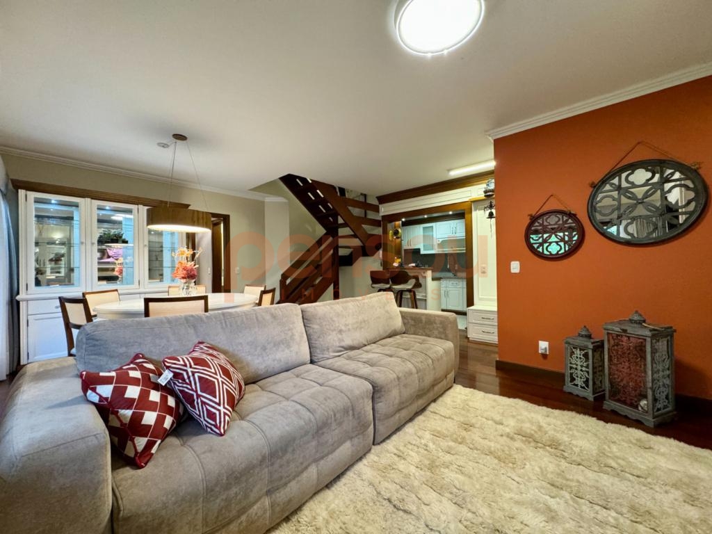 Apartamento 3 Dormitórios