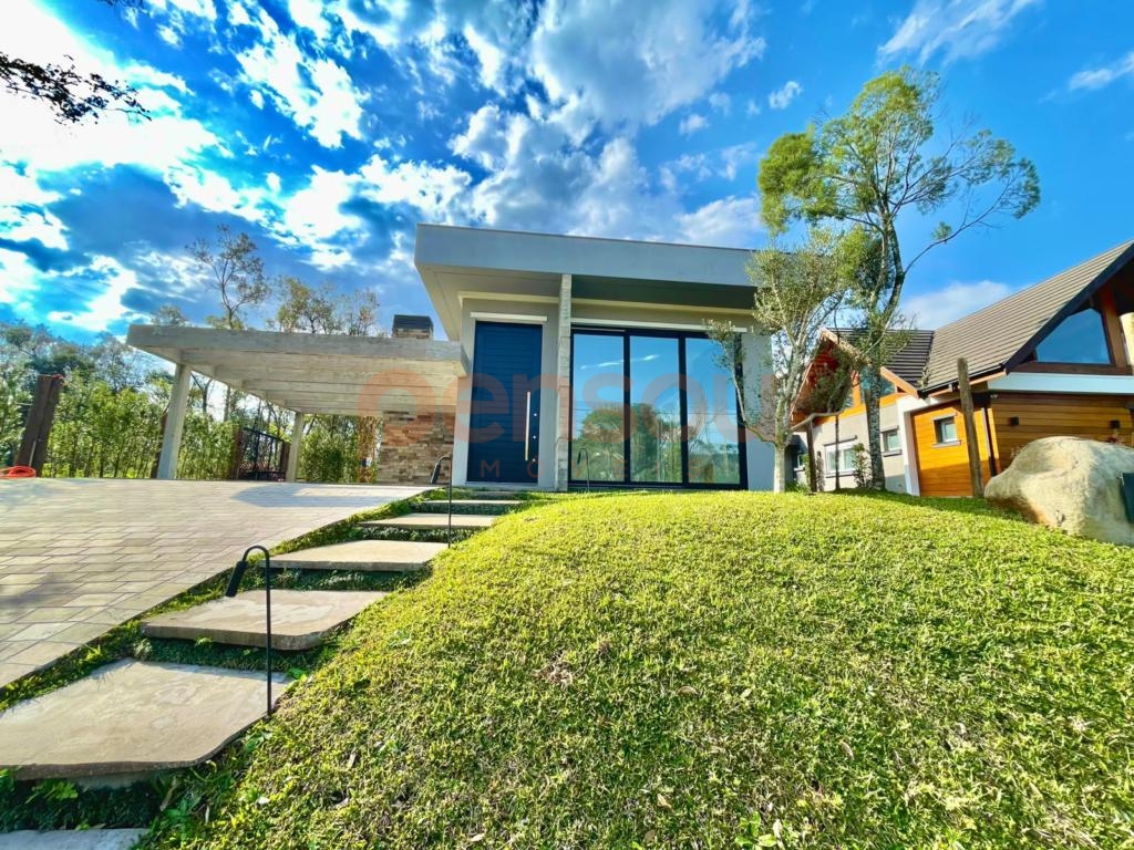 Casa 3 Dormitórios