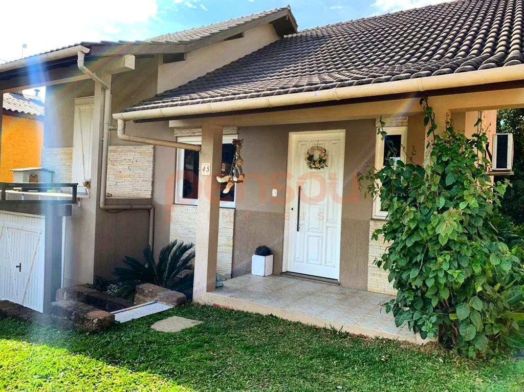 Casa 3 Dormitórios