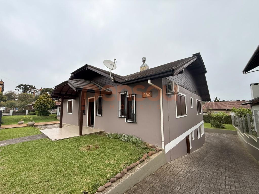 Casa 3 Dormitórios