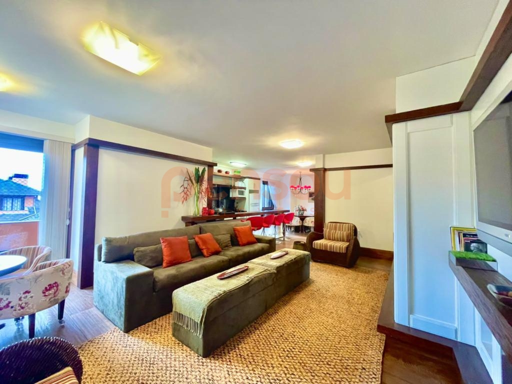 Apartamento 4 ou + Dormitórios