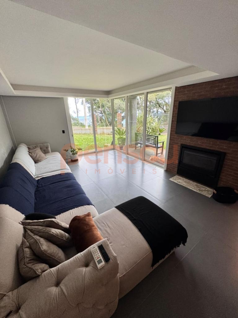 Casa 3 Dormitórios